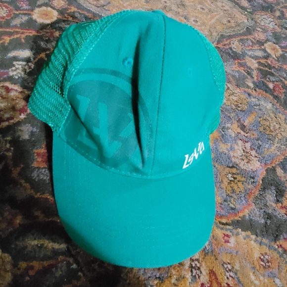 3/25! Head to Toe Level Hat - Picture 2 of 8